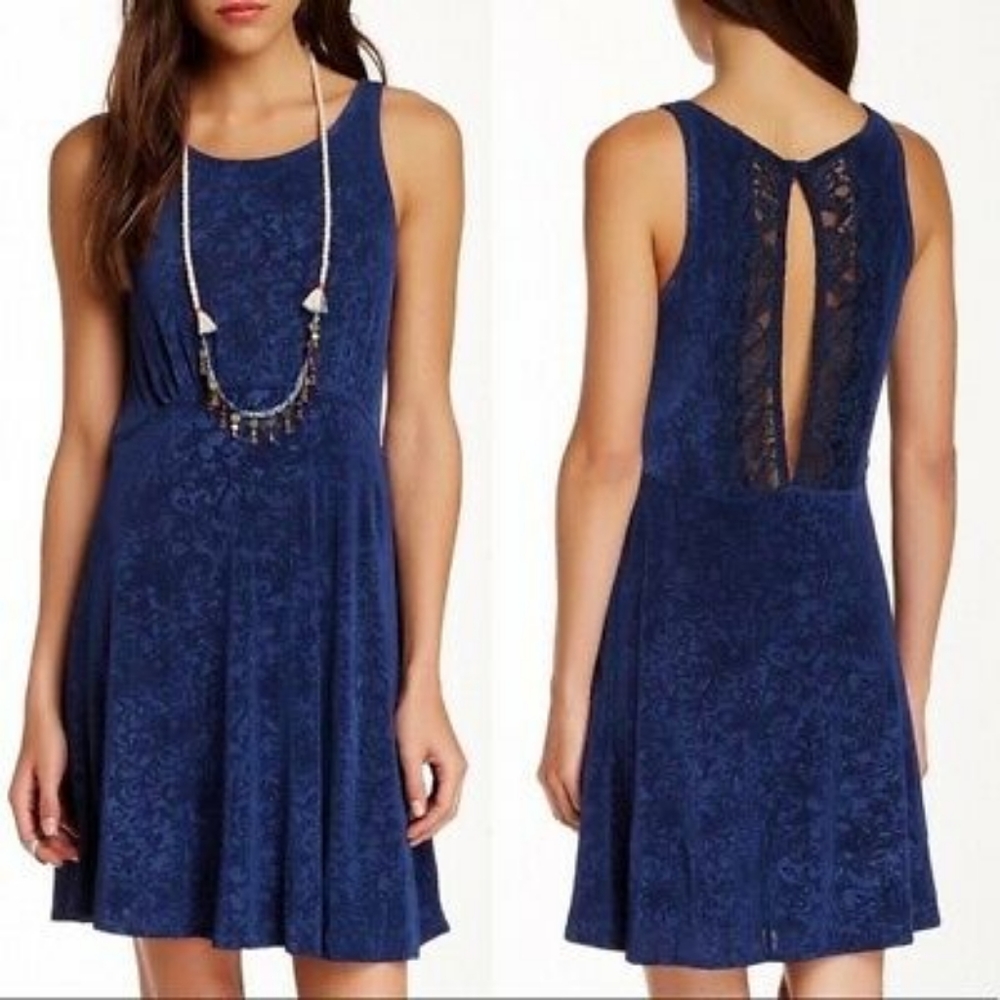 🔥SALE🔥FREE PEOPLE Blue Stretch Lace Dress